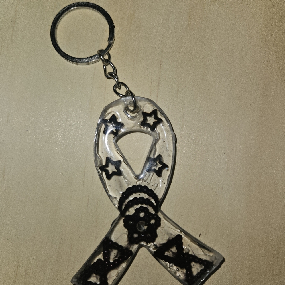 Starry UV Resin Ribbon Keychain - Picture 2 of 3